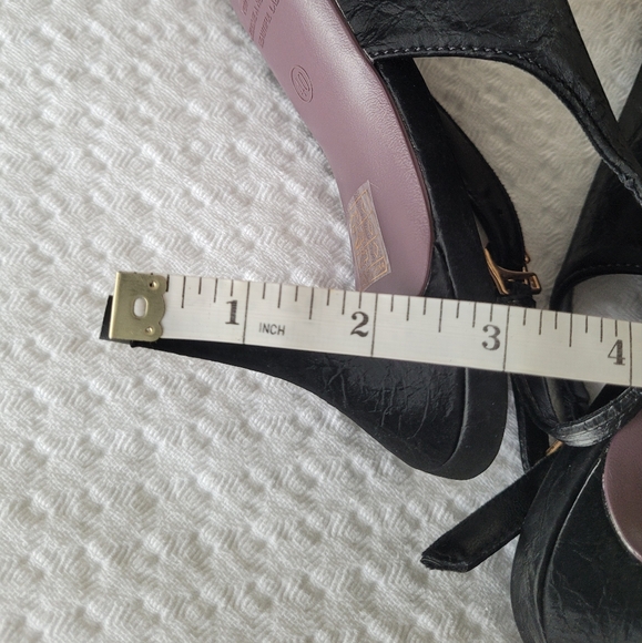BigTree "NWOT" Slingback Heels - Picture 5 of 14